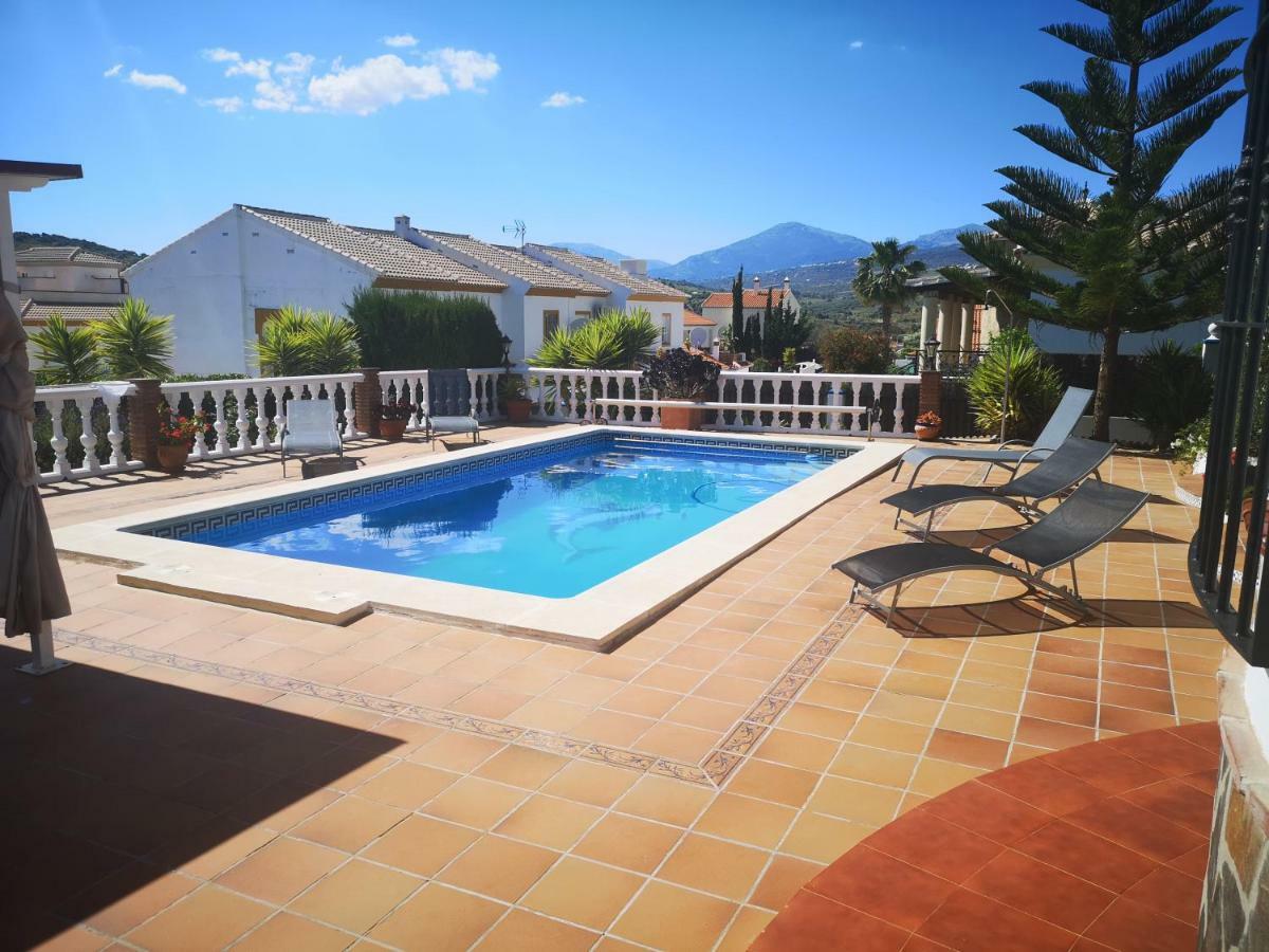 Villa Casa Las Fresas Alcaucín Exterior foto