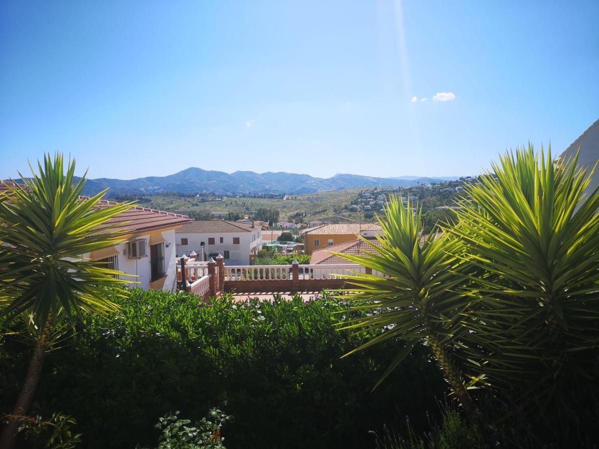 Villa Casa Las Fresas Alcaucín Exterior foto
